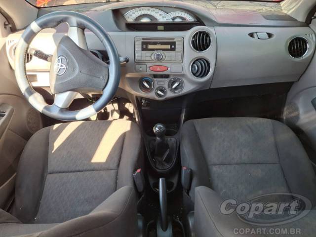 2013 TOYOTA ETIOS 