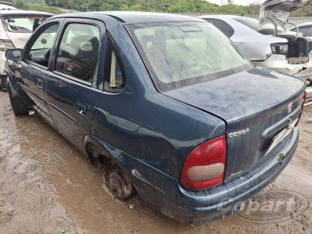 2000 CHEVROLET CORSA SEDAN 