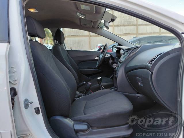 2015 HYUNDAI HB20 
