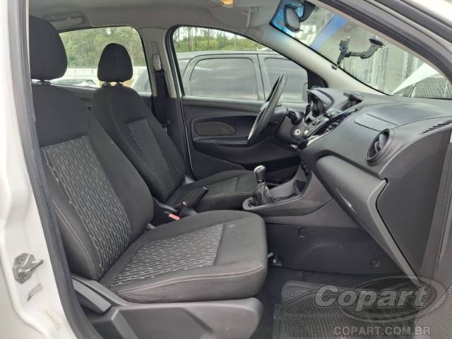 2015 FORD KA SEDAN 
