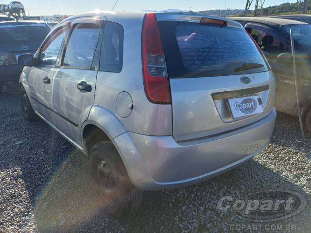 2005 FORD FIESTA 