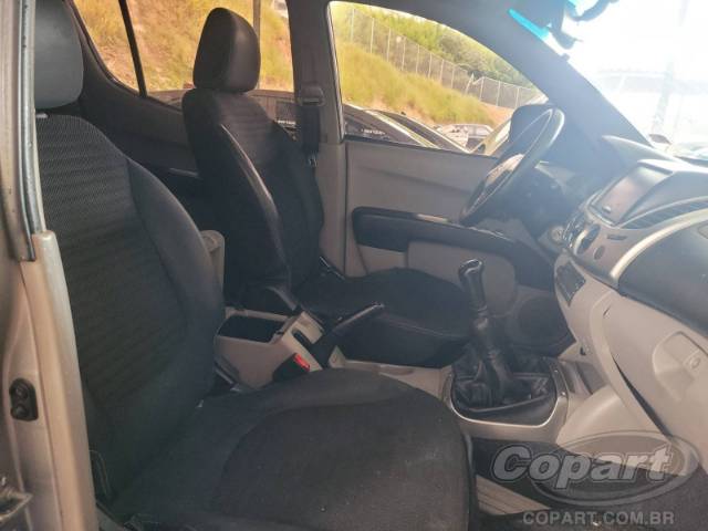 2013 MITSUBISHI L200 TRITON 