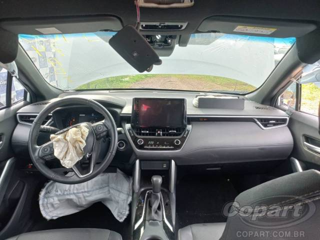 2024 TOYOTA COROLLA CROSS 