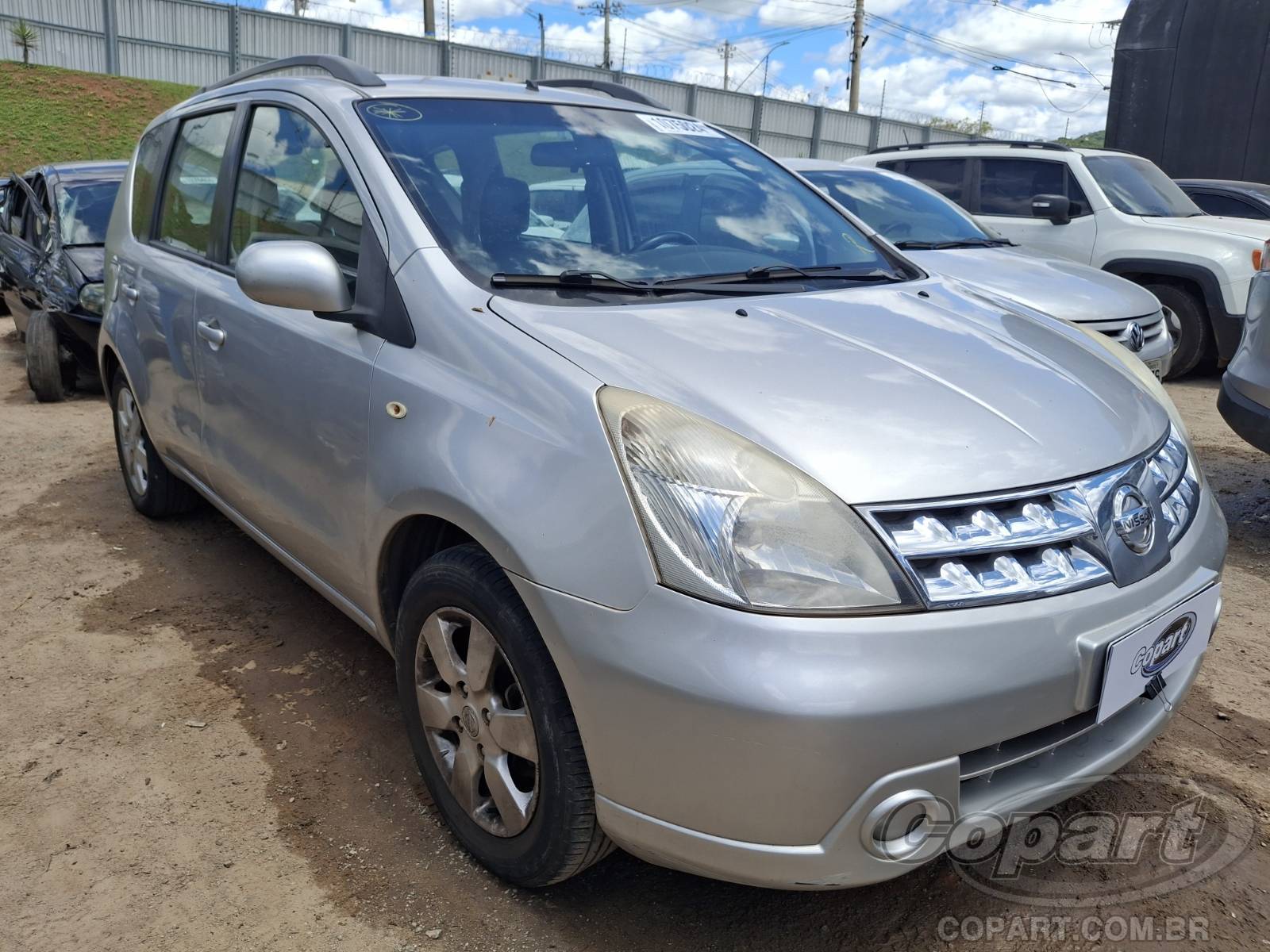 Veículo Nissan Livina Nissan Livina SL 1.6 16V 2012 2012 em leilão