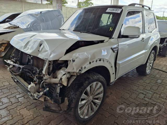 2016 MITSUBISHI PAJERO FULL 