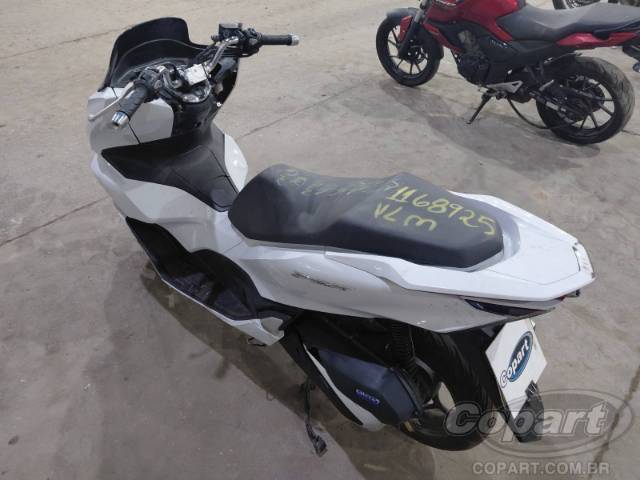 2025 HONDA PCX 