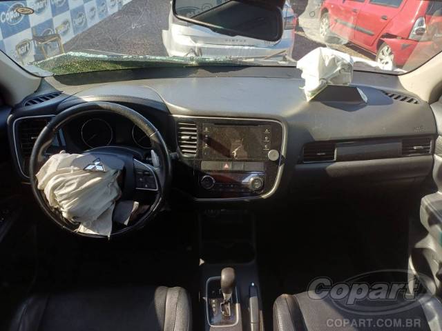 2016 MITSUBISHI OUTLANDER 