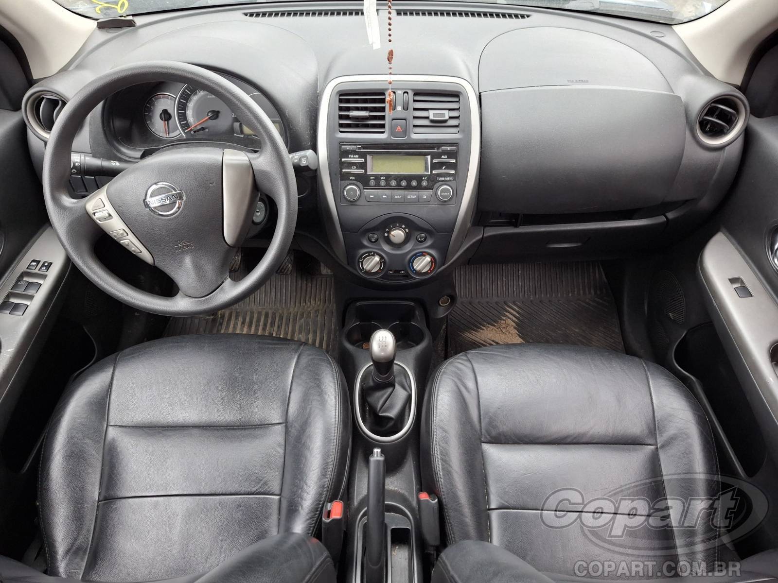 Foto 9 de 11: 2015 NISSAN MARCH
