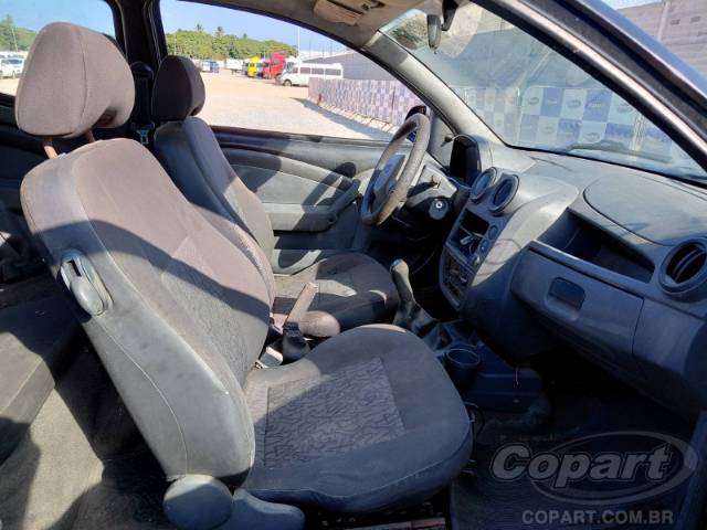 2011 FORD KA 