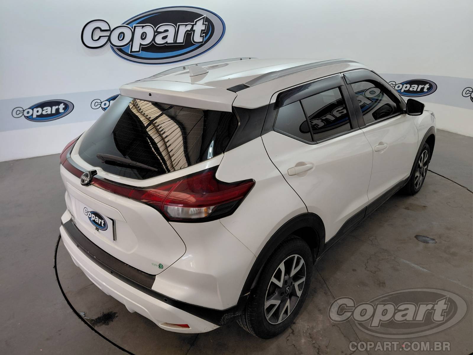Foto 4: 2024 NISSAN KICKS