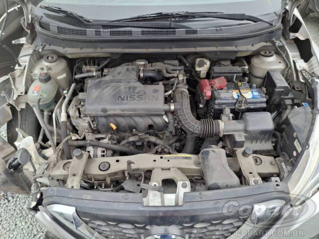 2019 NISSAN KICKS 