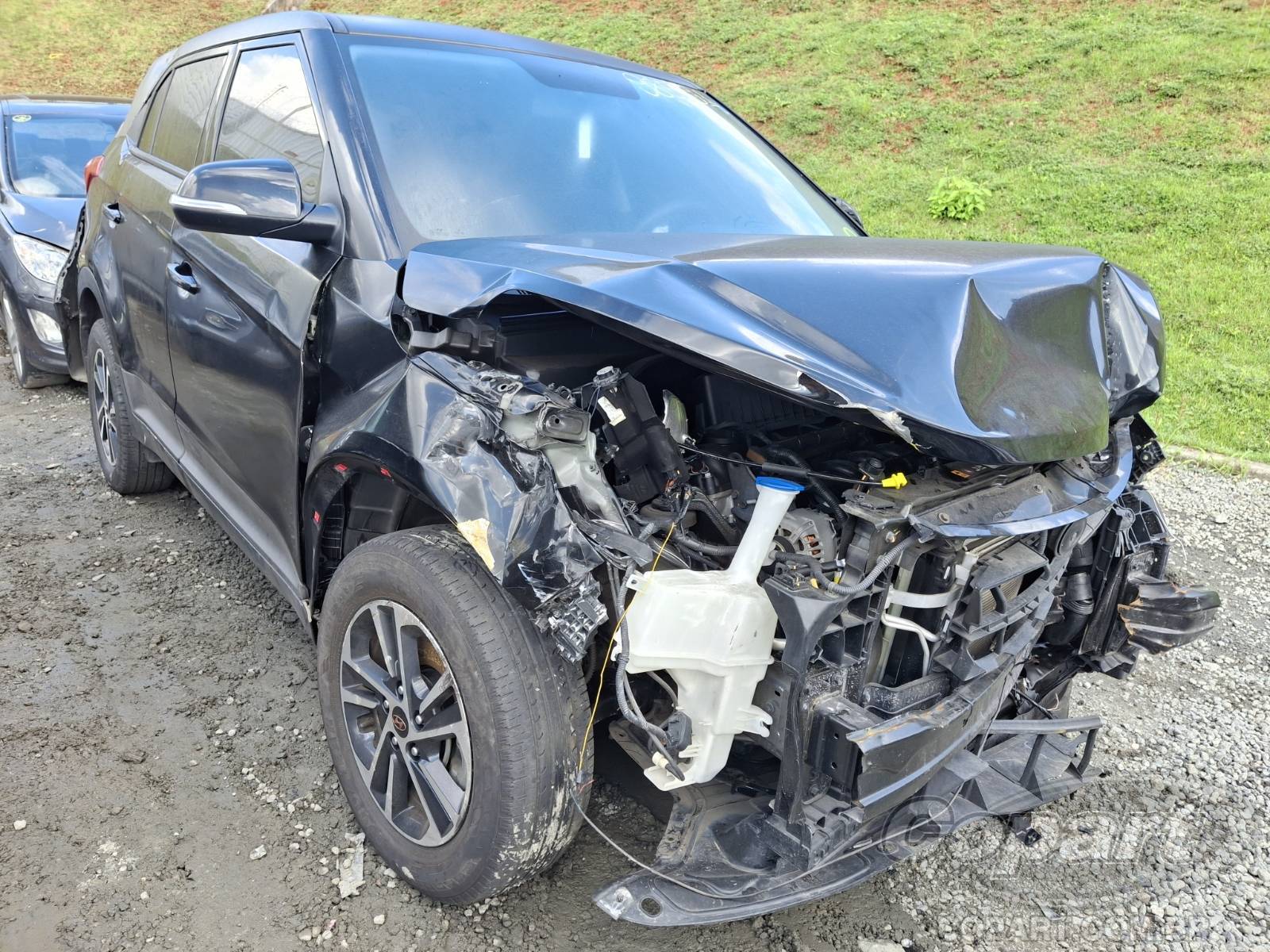 Veículo Hyundai Creta Hyundai Creta Attitude 1.6 16V CVVT 2020 Médio Dano Frontal 2020 em leilão