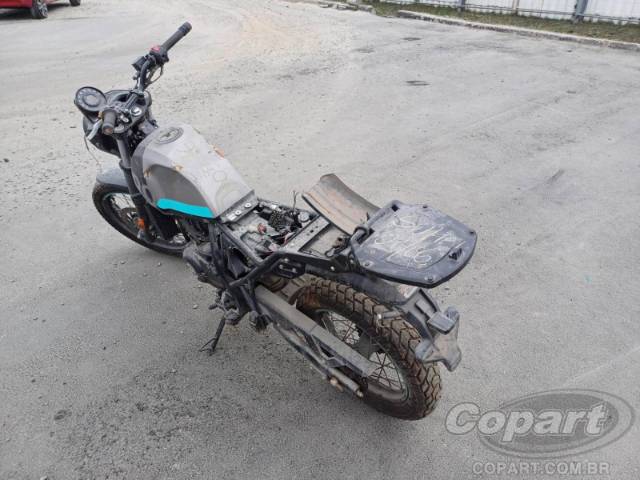 2023 ROYAL ENFIELD SCRAM 