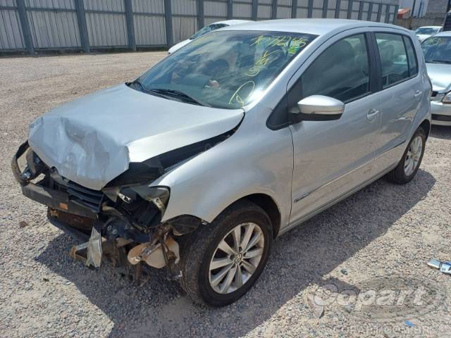 2011 VOLKSWAGEN FOX 