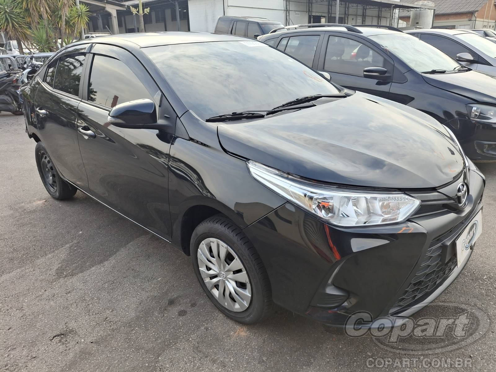 Toyota Yaris Seda 2024