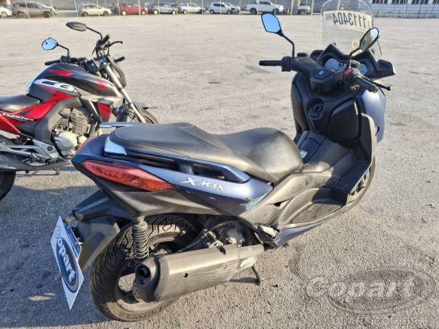 2021 YAMAHA XMAX 