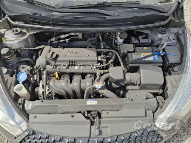 2017 HYUNDAI HB20S 