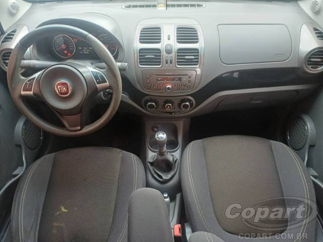 2015 FIAT GRAND SIENA 