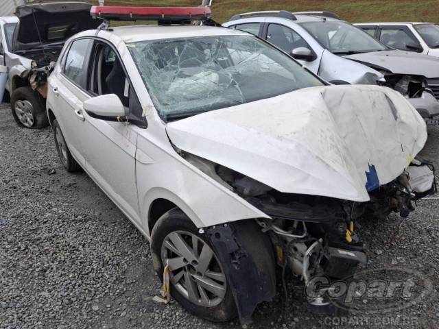 2024 VOLKSWAGEN POLO 