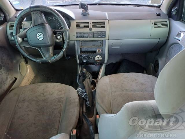 2001 VOLKSWAGEN GOL 