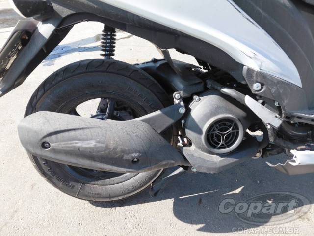 2023 YAMAHA FLUO 
