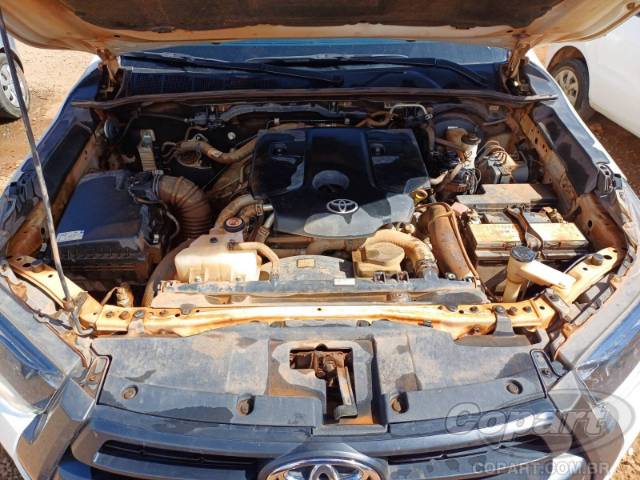 2024 TOYOTA HILUX CD 