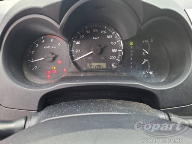 2015 TOYOTA HILUX CD 