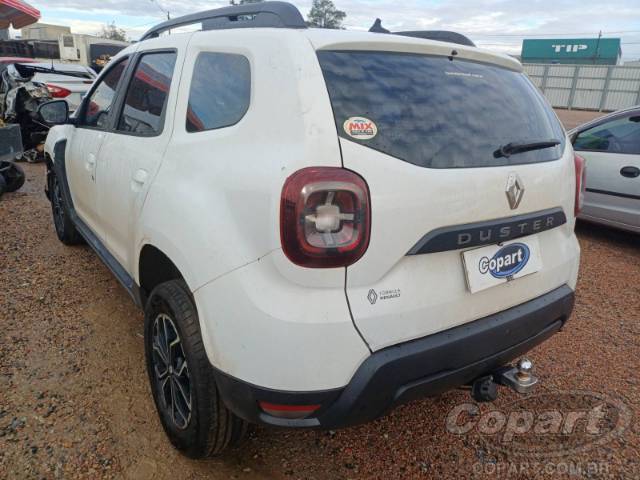 2022 RENAULT DUSTER 