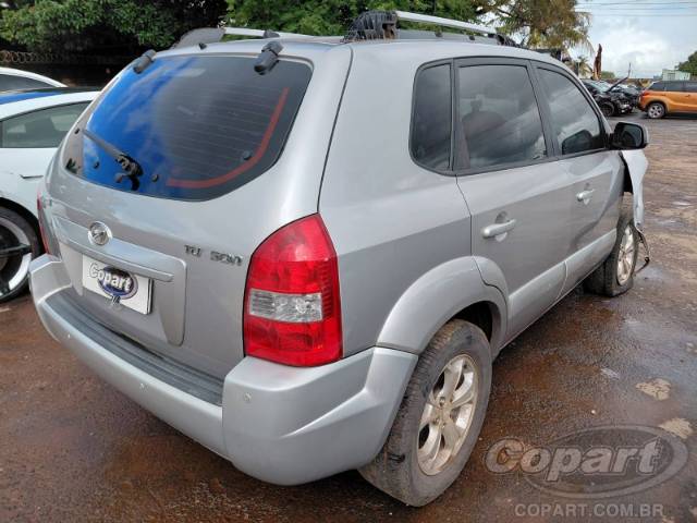 2010 HYUNDAI TUCSON 