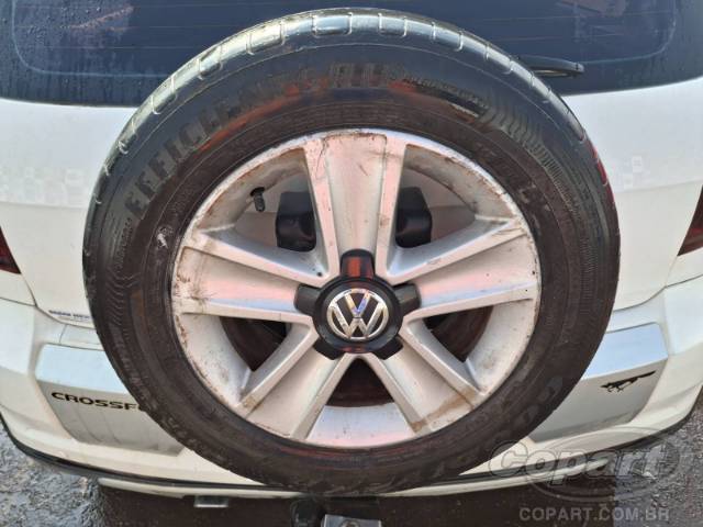 2011 VOLKSWAGEN FOX 
