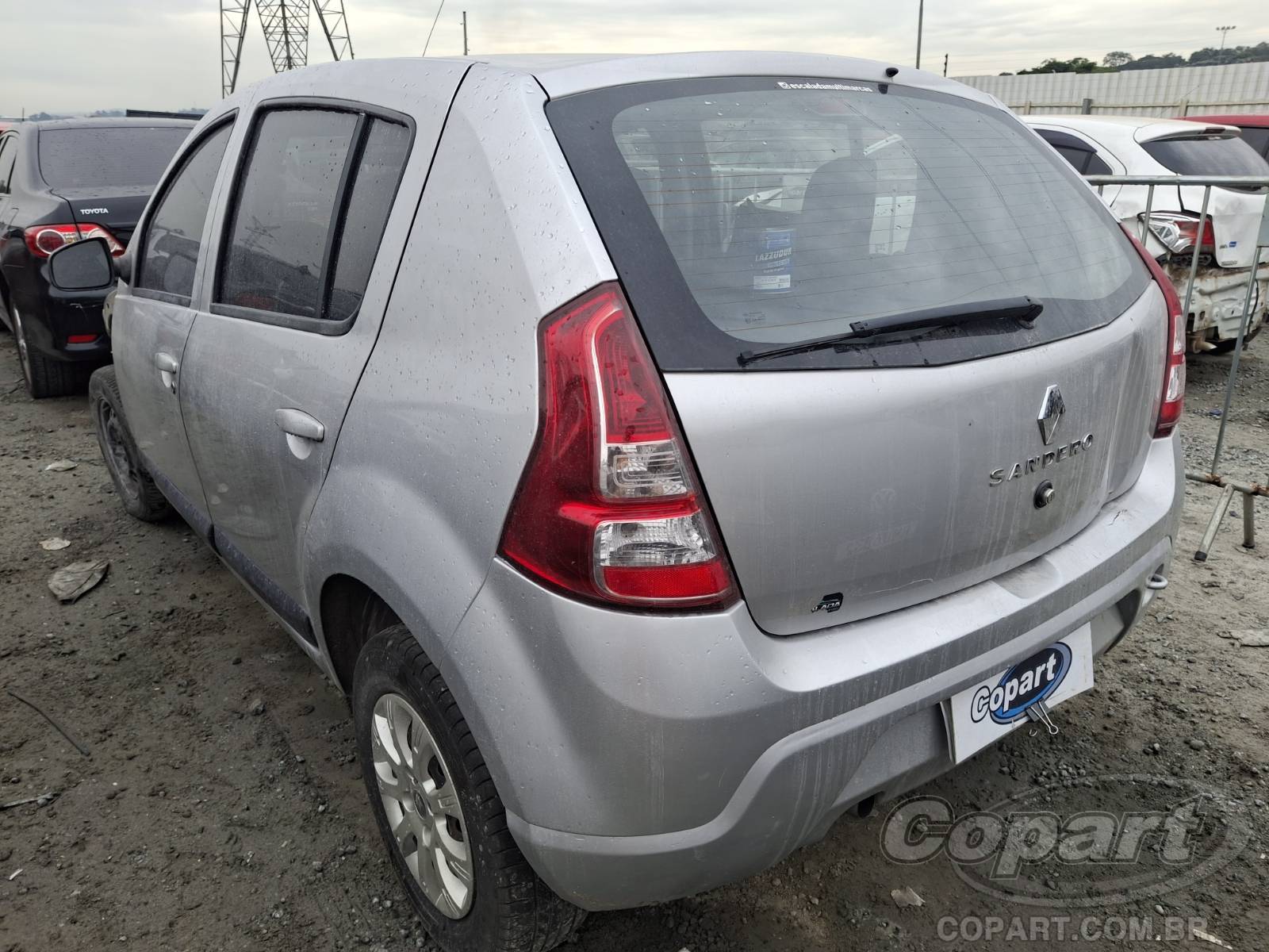 2012 RENAULT SANDERO — foto 3 de 11