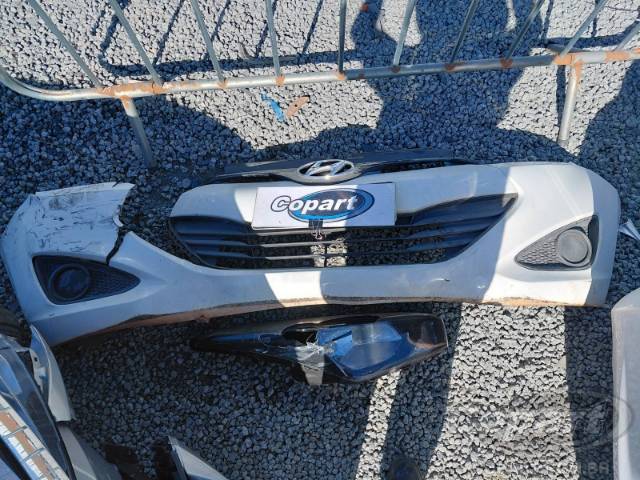 2015 HYUNDAI HB20 