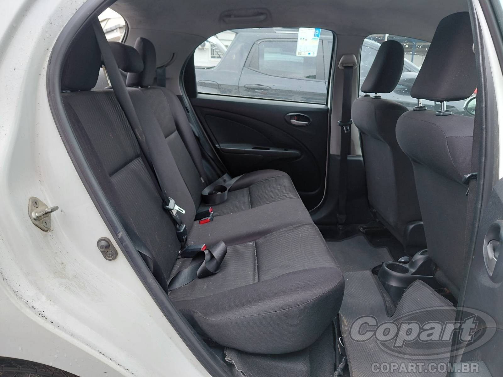 Foto 6 de 10: 2019 TOYOTA ETIOS
