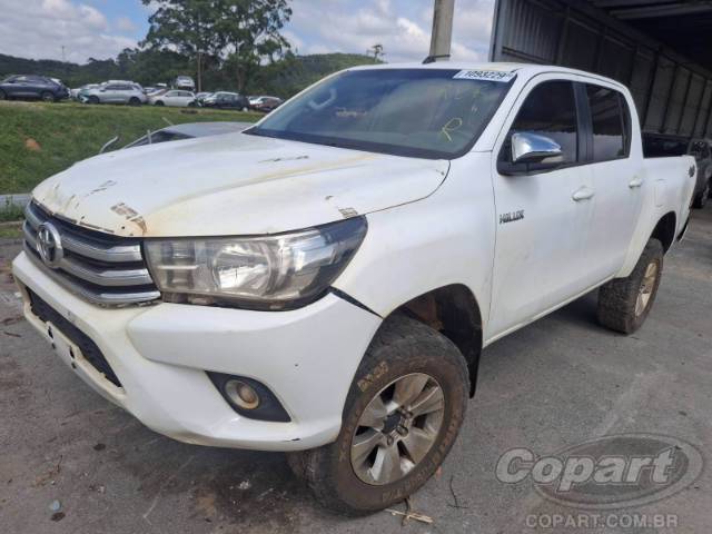 2017 TOYOTA HILUX CD 