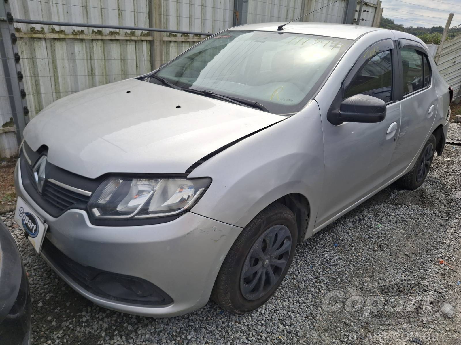Foto 2: 2016 RENAULT LOGAN