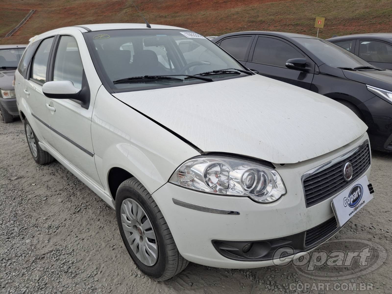 Veículo Fiat Palio Weekend Fiat Palio Weekend Attractive 1.4 Fire 2011 2011 em leilão