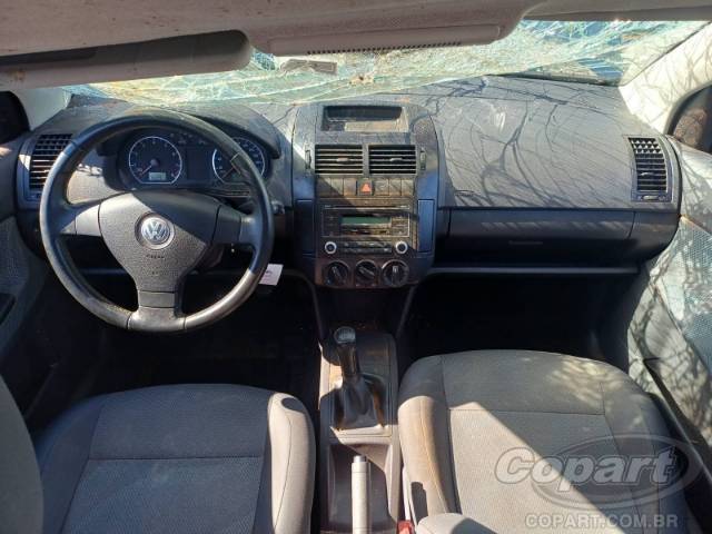 2011 VOLKSWAGEN POLO 