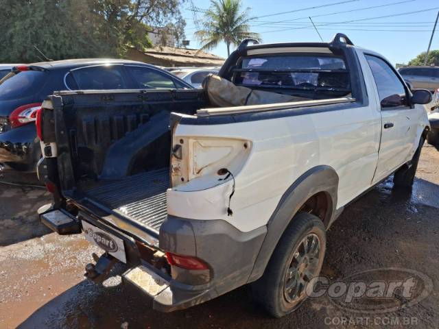 2020 FIAT STRADA 