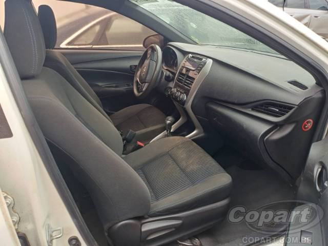 2020 TOYOTA YARIS 