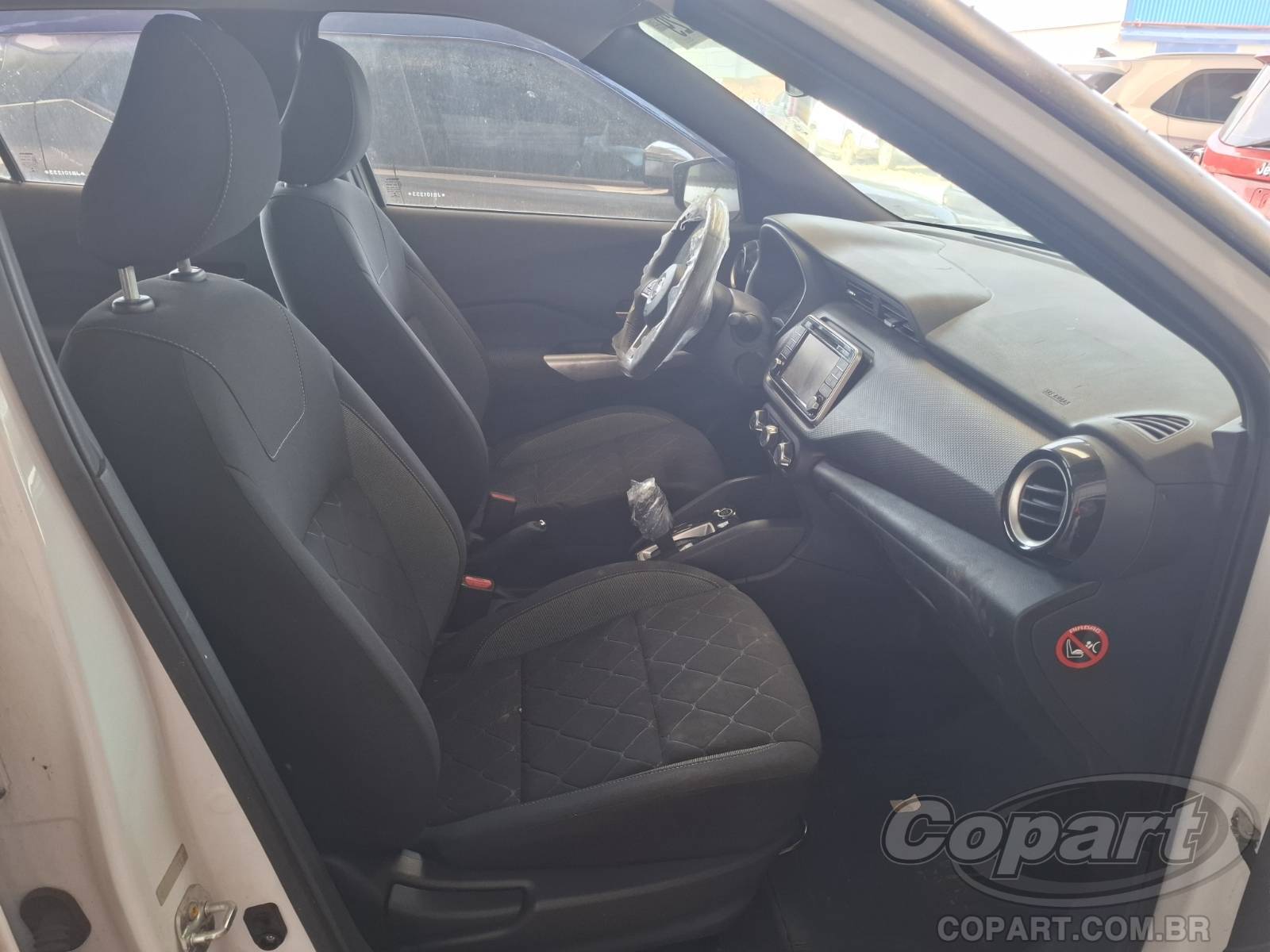 Foto 5: 2018 NISSAN KICKS