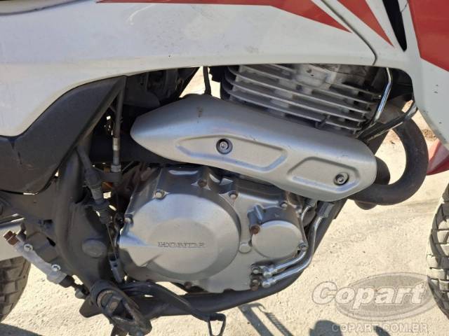 2015 HONDA NX 400I 