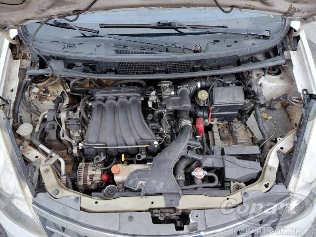 2014 NISSAN LIVINA 