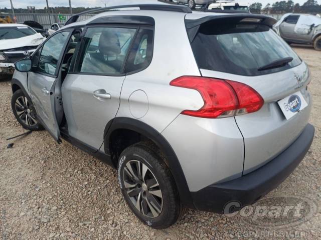 2022 PEUGEOT 2008 