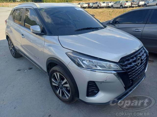 2024 NISSAN KICKS 