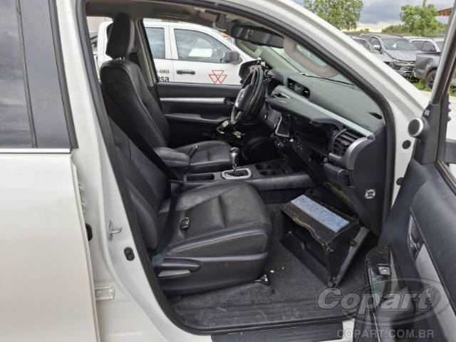 2022 TOYOTA HILUX CD 