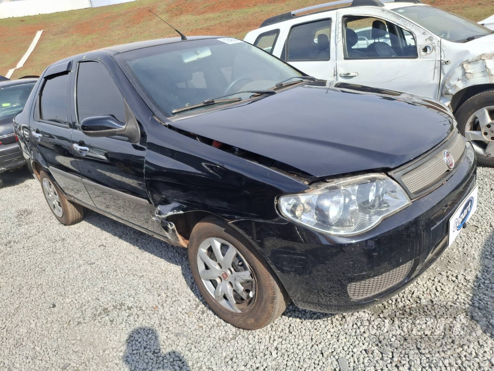 Veículo Fiat Siena Fiat Siena Fire 1.0 2009 Colisão Frontal 2009 em leilão
