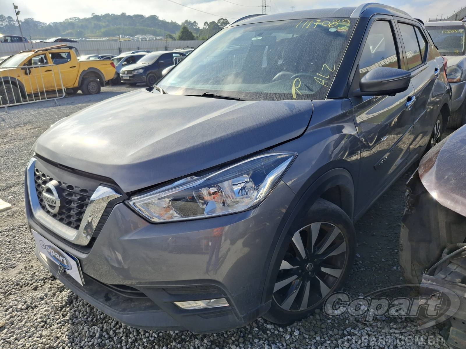 Foto 2: 2018 NISSAN KICKS