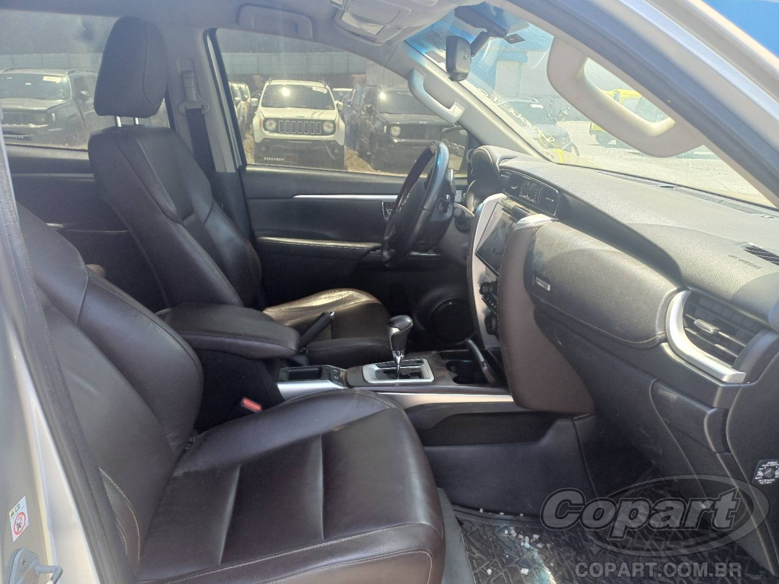 2017 TOYOTA HILUX SW4 — leilão em Embú Das Artes/SP (foto 5)