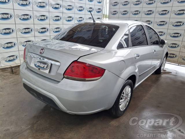 2016 FIAT LINEA 