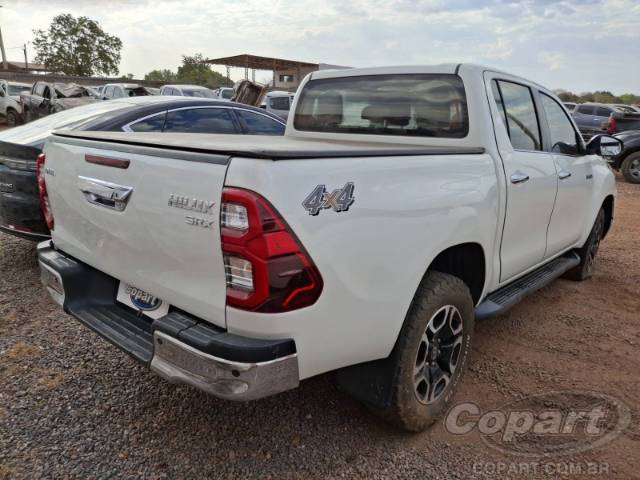 2022 TOYOTA HILUX CD 